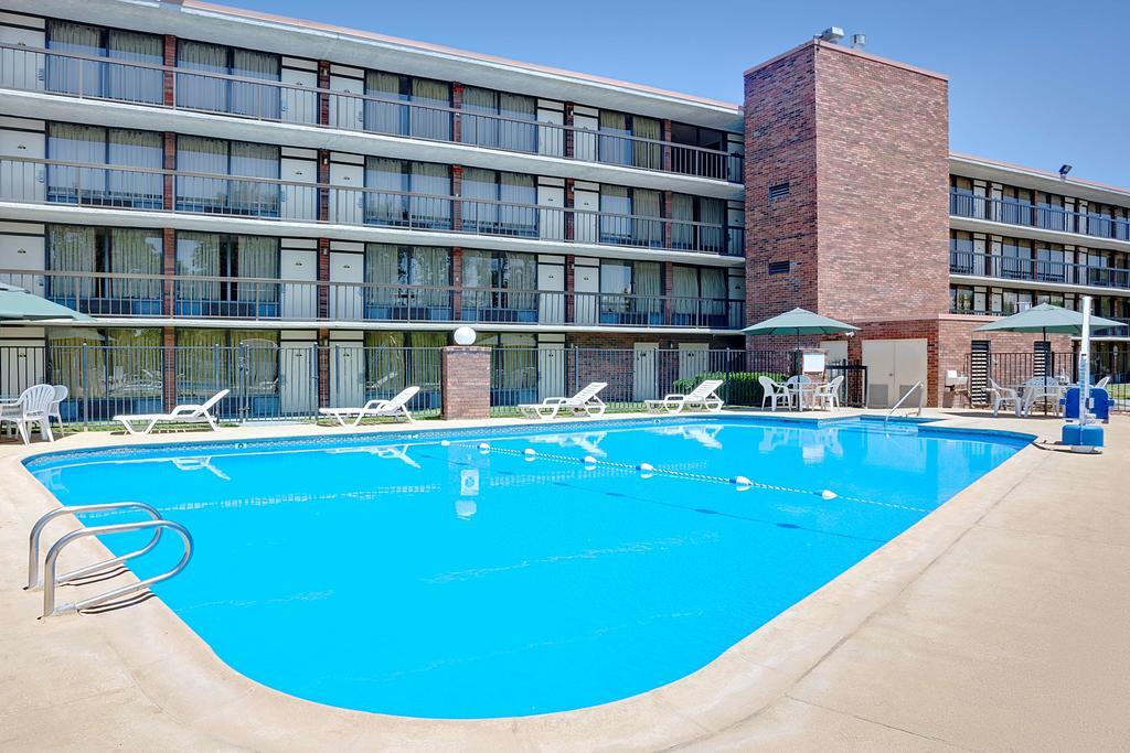 Americas Best Value Inn Reno Exterior foto