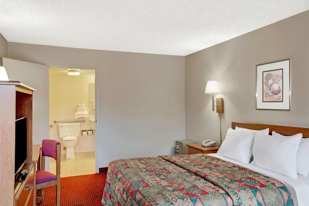Americas Best Value Inn Reno Exterior foto