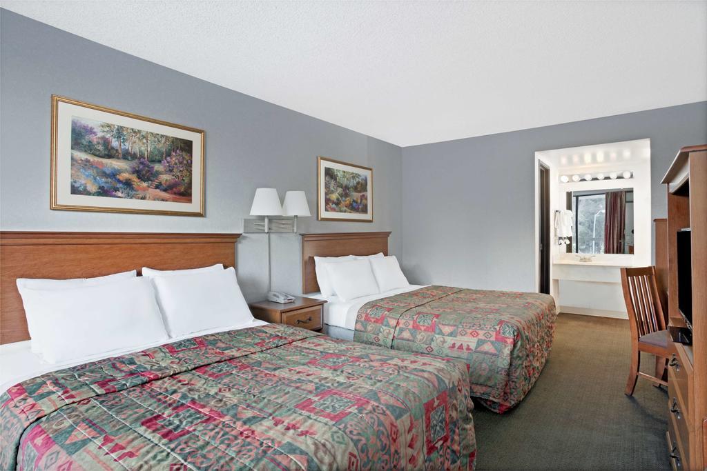 Americas Best Value Inn Reno Exterior foto
