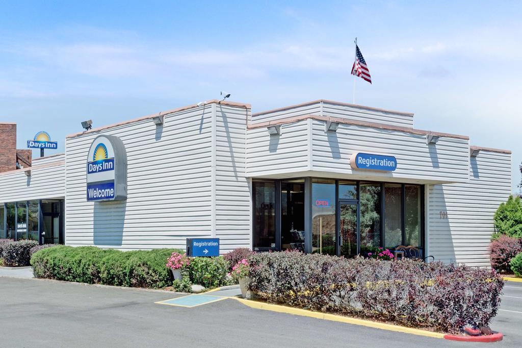 Americas Best Value Inn Reno Exterior foto