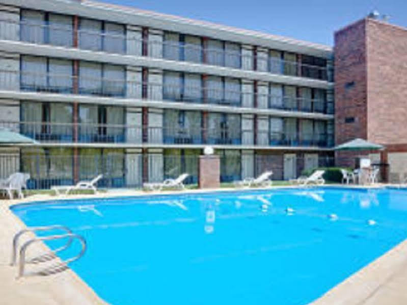 Americas Best Value Inn Reno Exterior foto